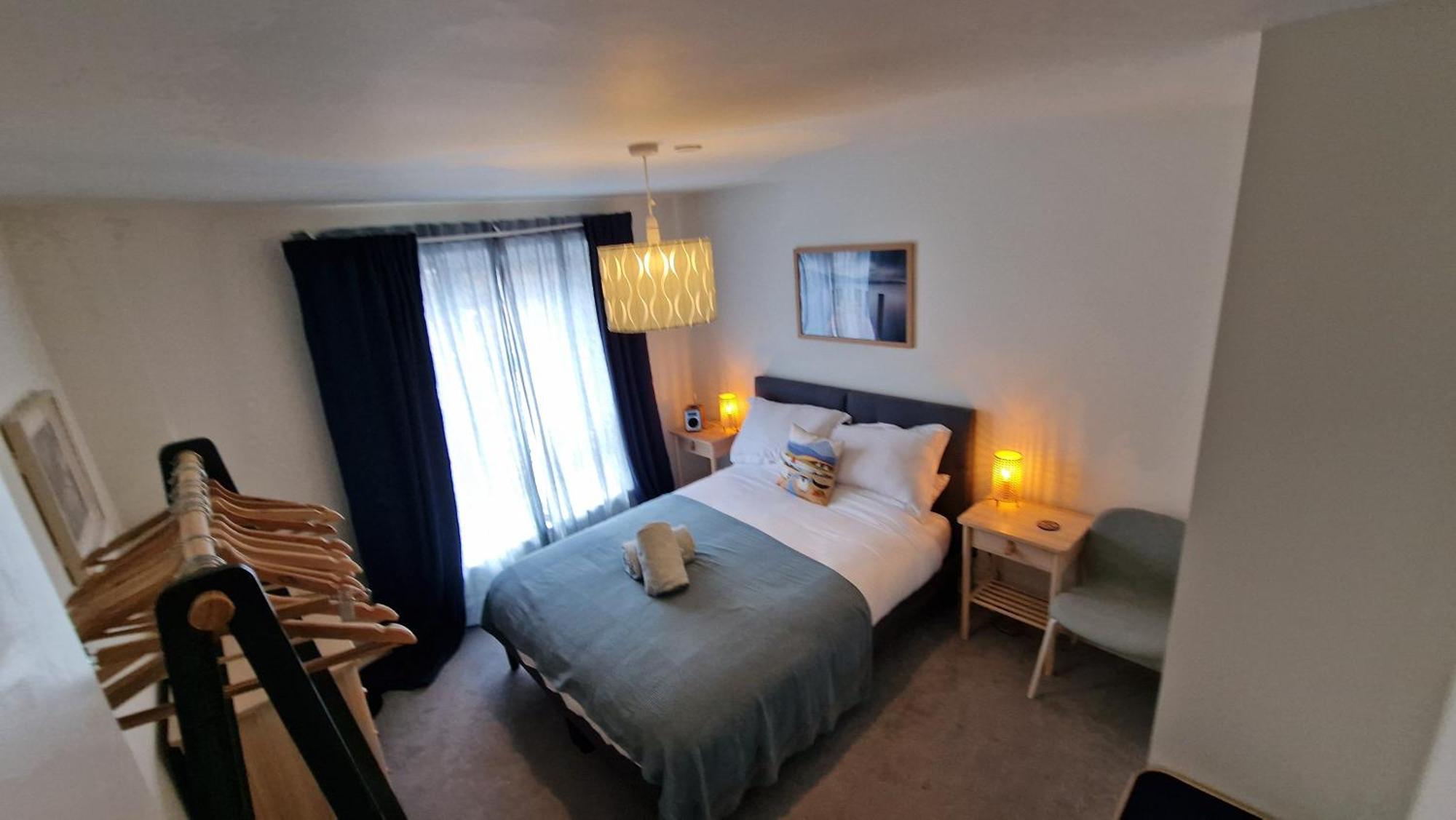 אקסמות' Number 10 Stunning Apartment, Fantastic Location! מראה חיצוני תמונה